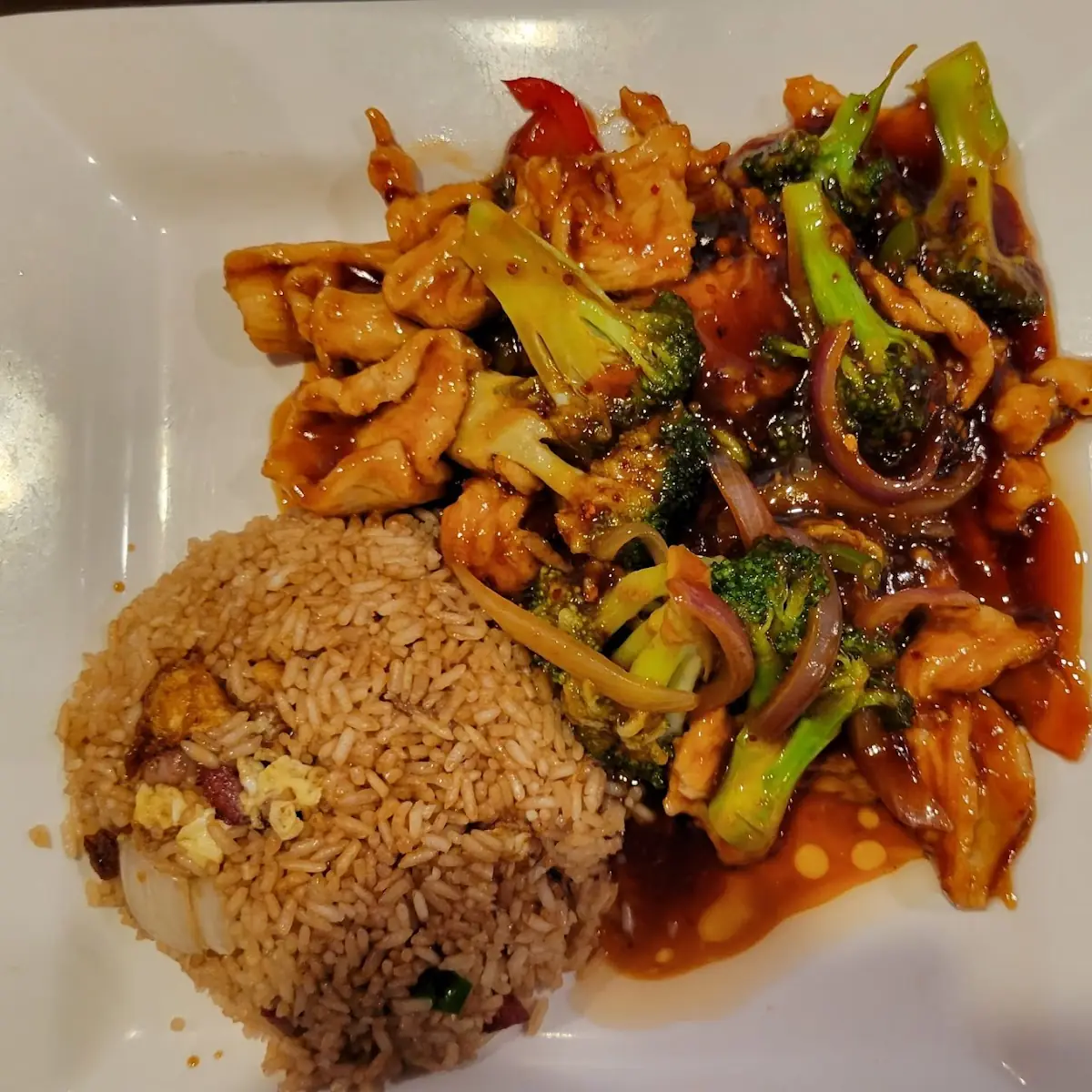 Chicken w Garlic Sauce