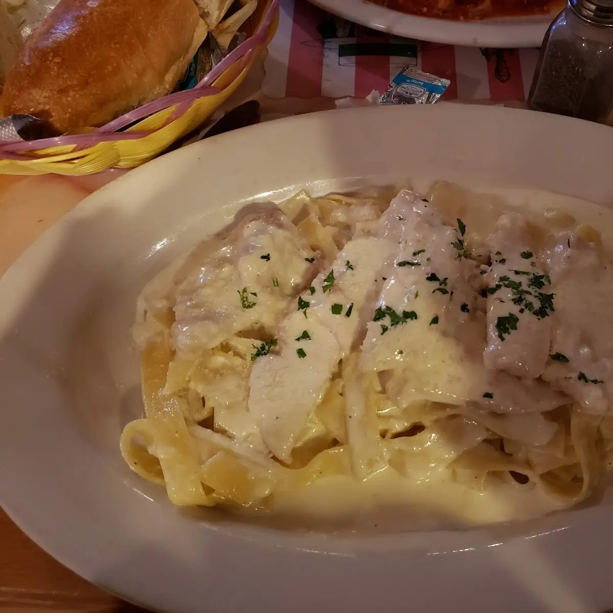 Chicken and Alfredo Pasta