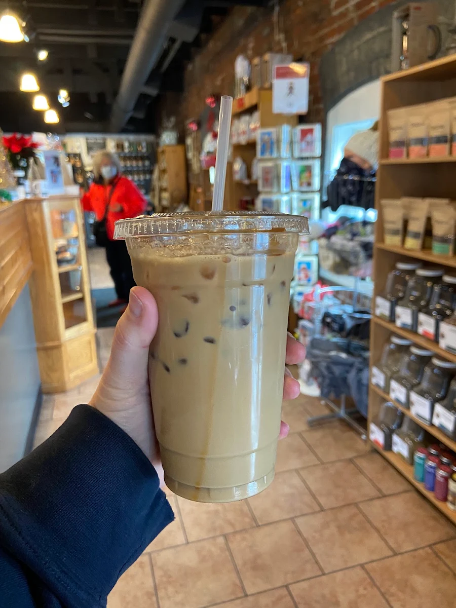 Iced Vanilla Latte