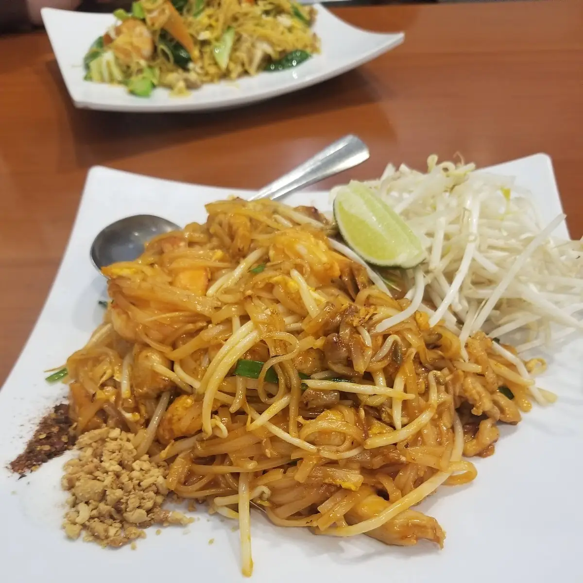 Tofu and Shrimp Pad Thai