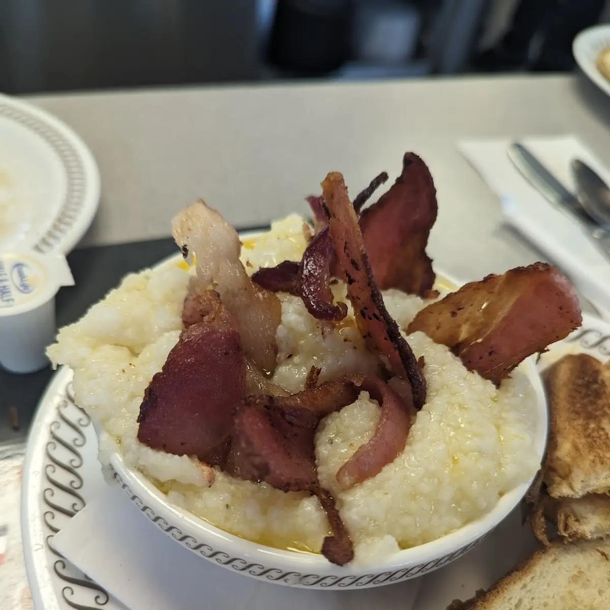 Egg & Cheese Grits