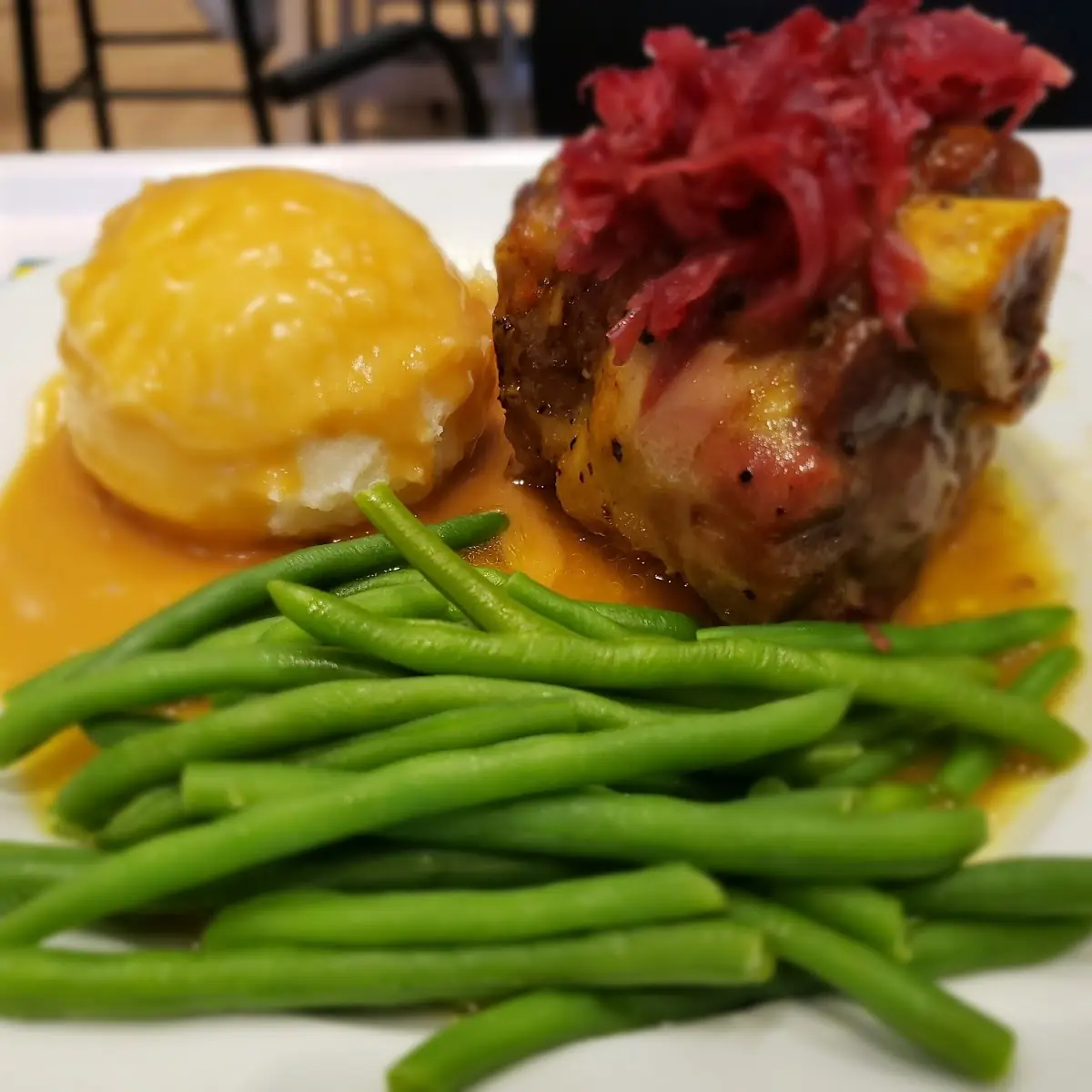 Lamb Shank Mashed Potatoes and Green Beans