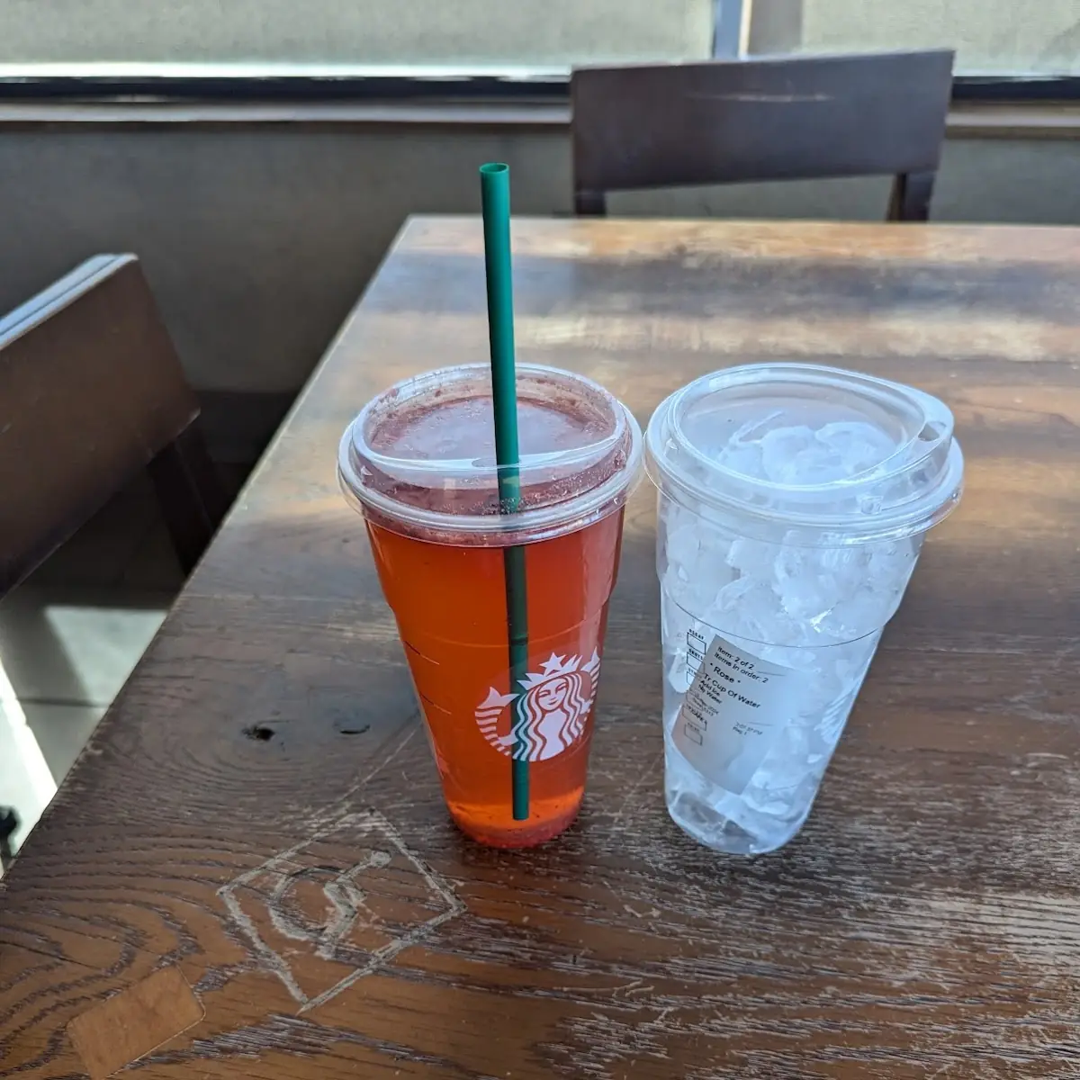 Refreshers Strawberry Acai