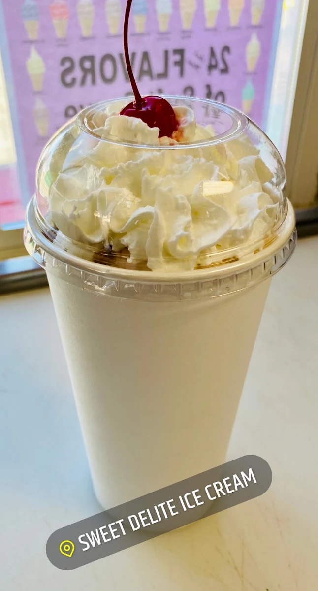 Banana Split Shake