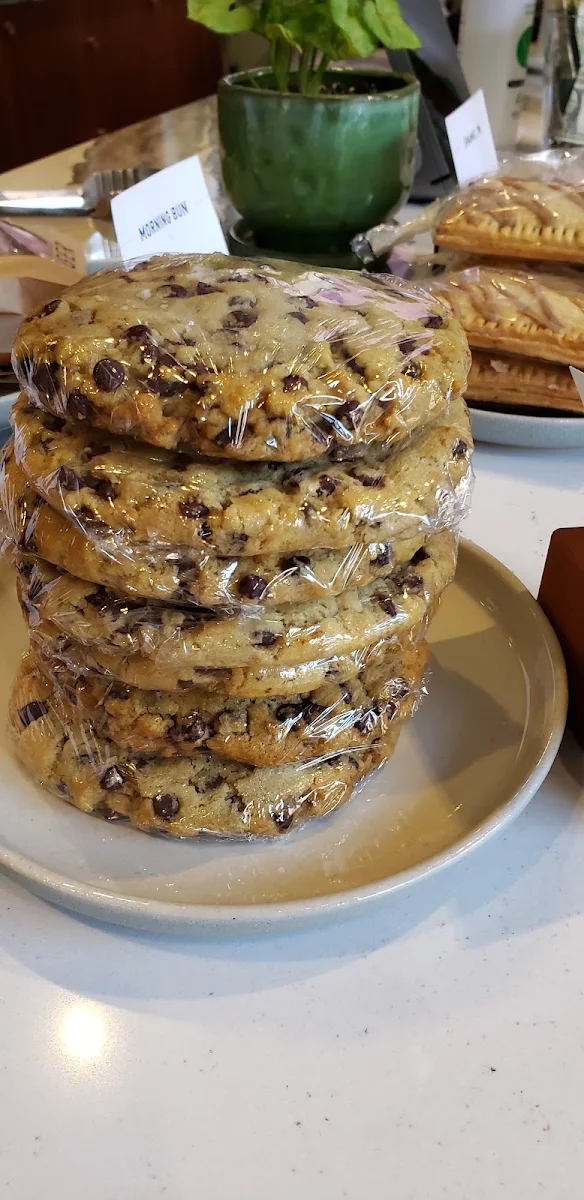 Vegan Chocolate Chip Cookie