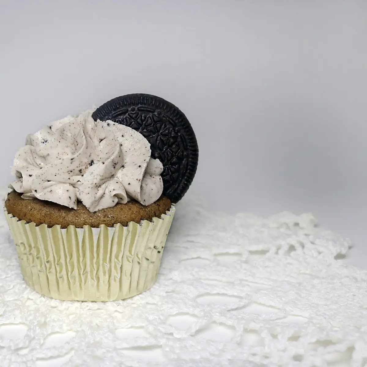 Cookies N' Cream Cupcake