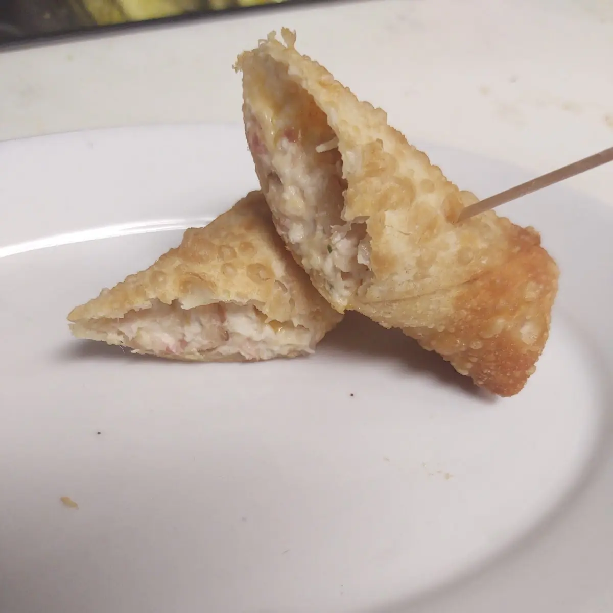 Chicken Bacon Ranch Eggroll