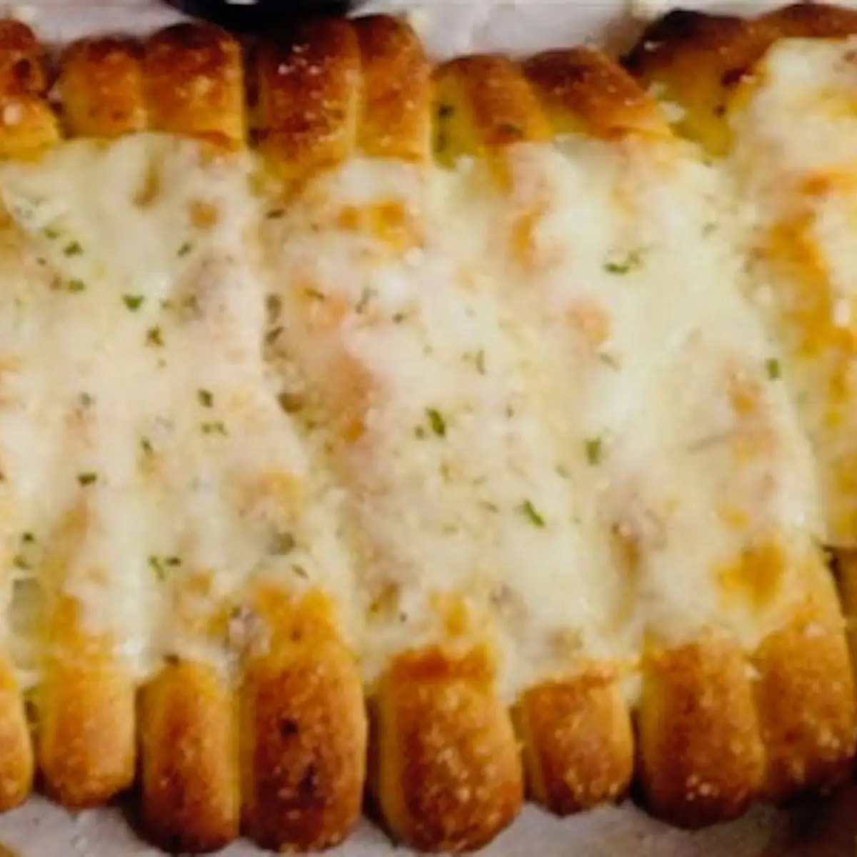 Cheesy Garlic Bread Sticks