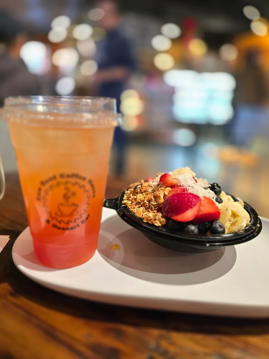 Peach Mango Refresher