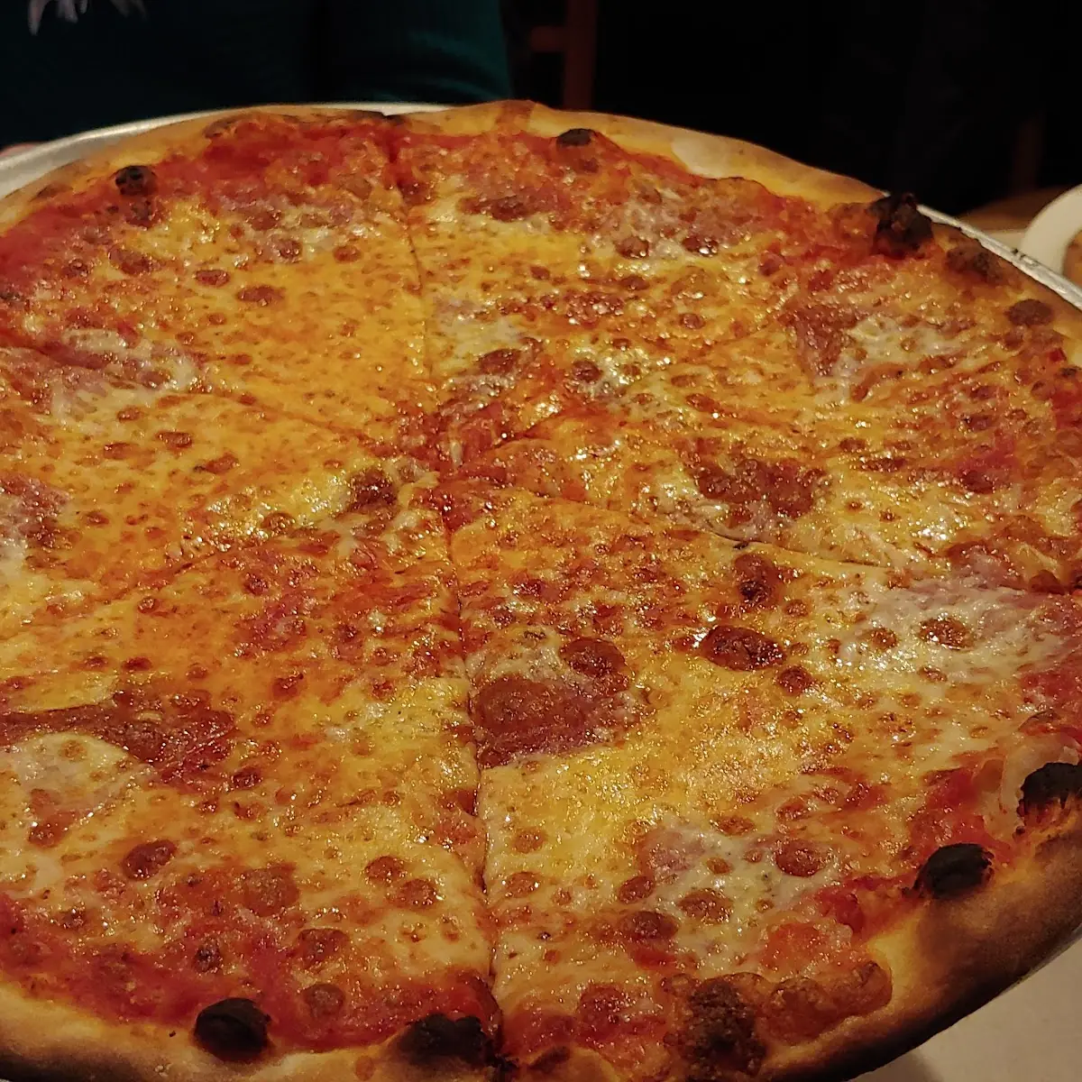 Salami Pizza