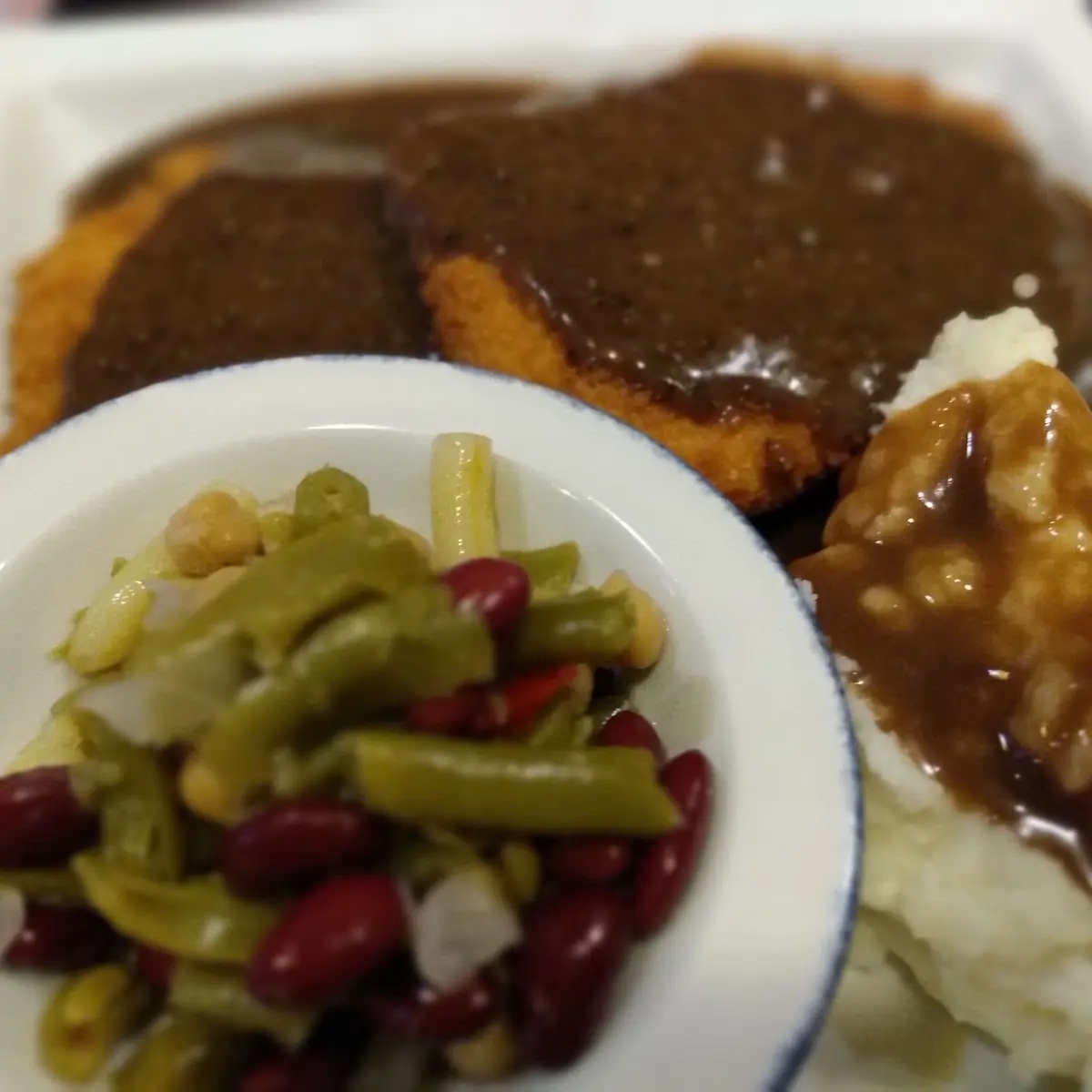 Madagascar Peppercorn Schnitzel Platter Chicken