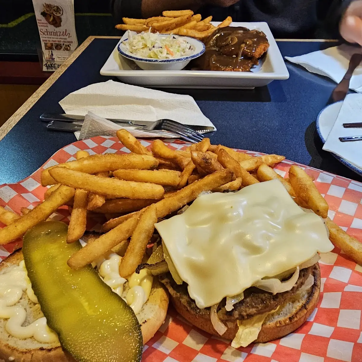 Mr Cheeseburger
