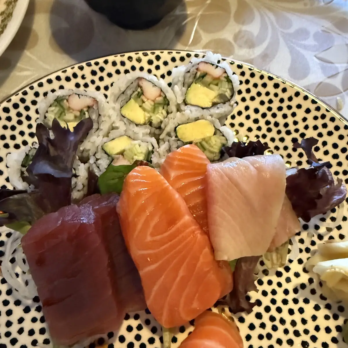 Sashimi Pizza