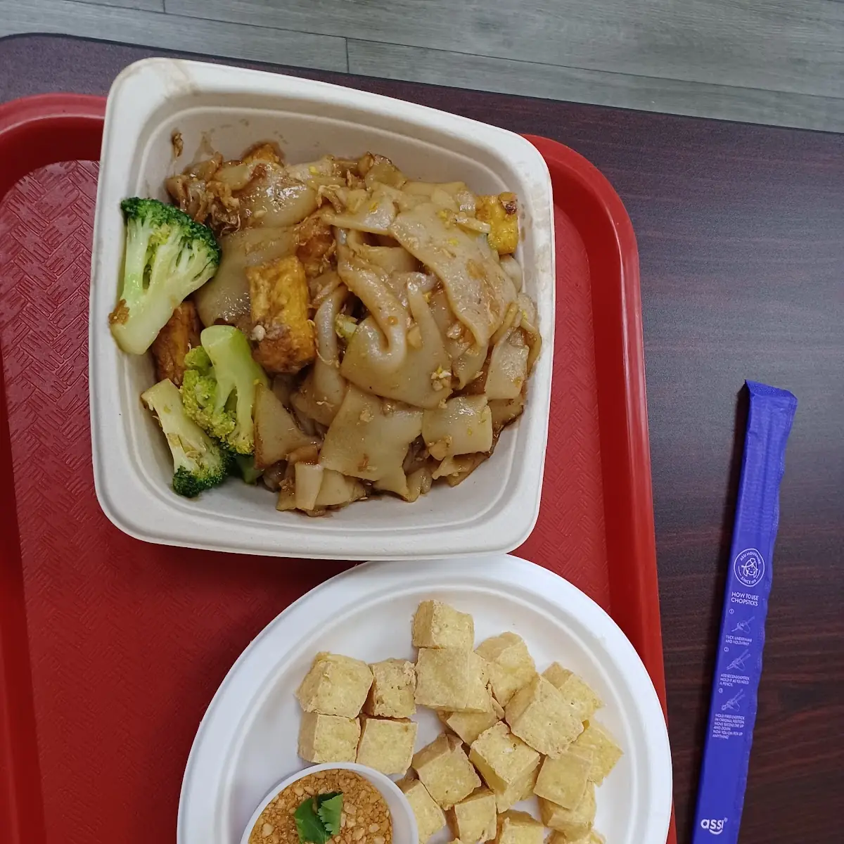 Fried Tofu and Pad Sew Eww
