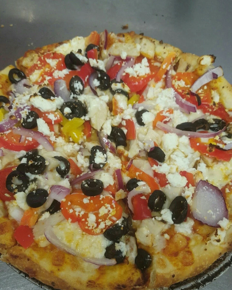Mediterranean Pizza with Hot Peppers, Gabriel Pizza