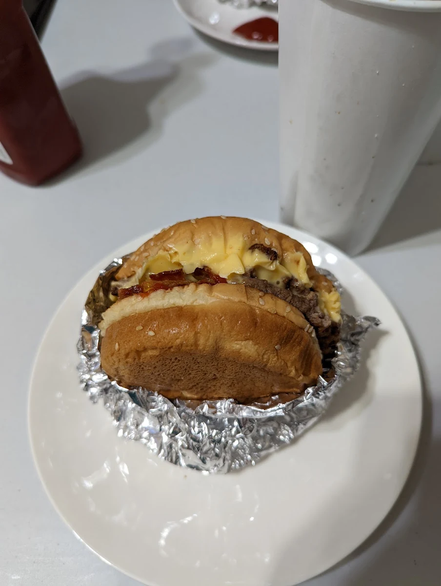 Double Bacon Cheeseburger