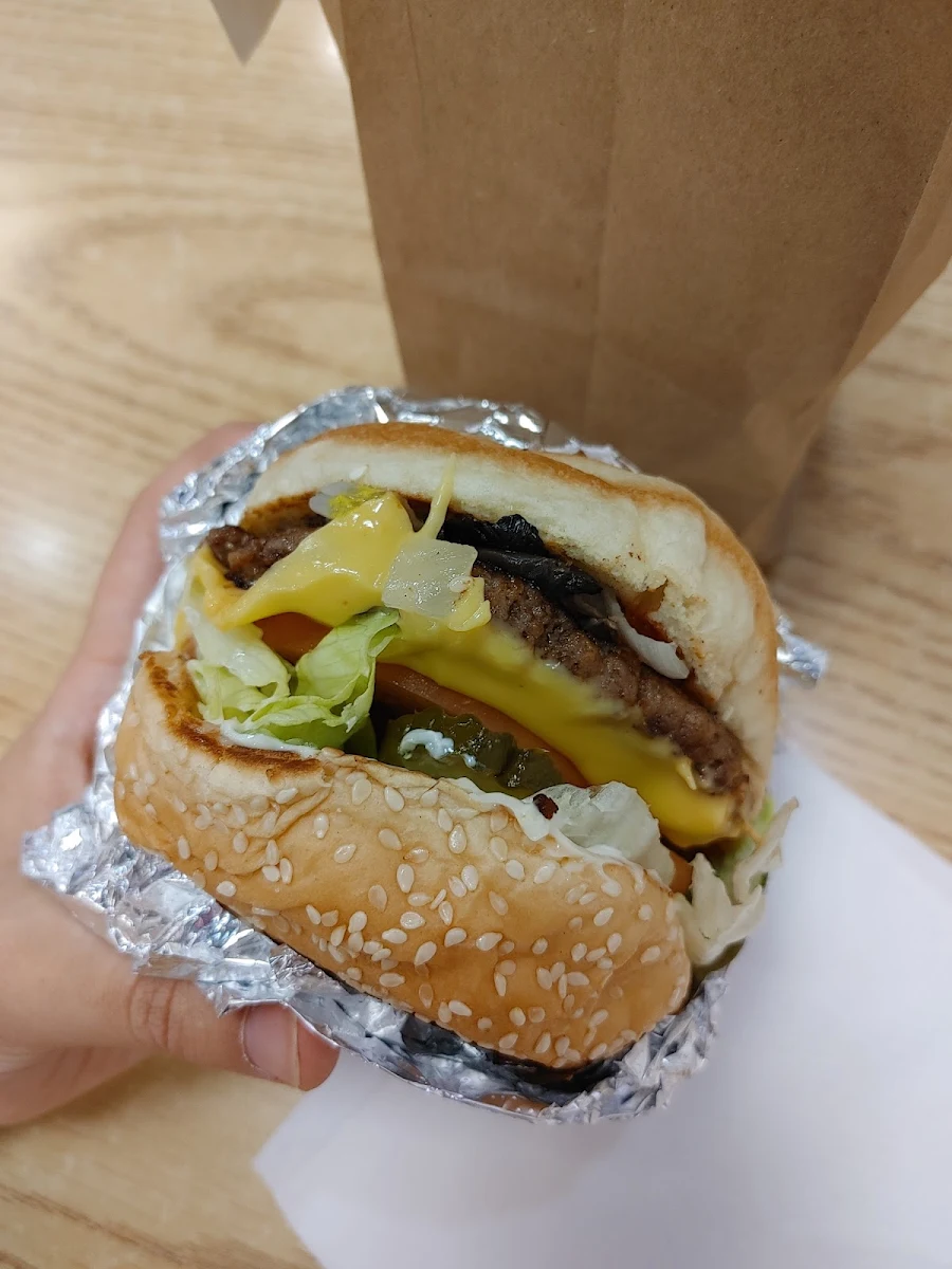 Little Cheeseburger