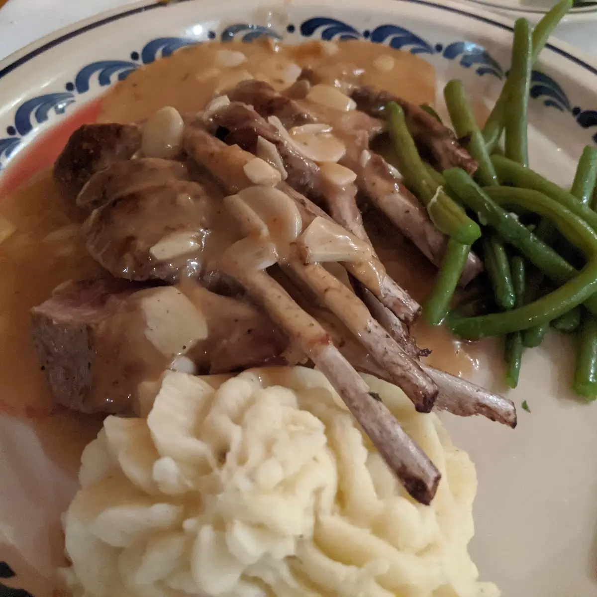 Grilled Veal Chops with Shrimp / Costela De Vitela Com Camarão