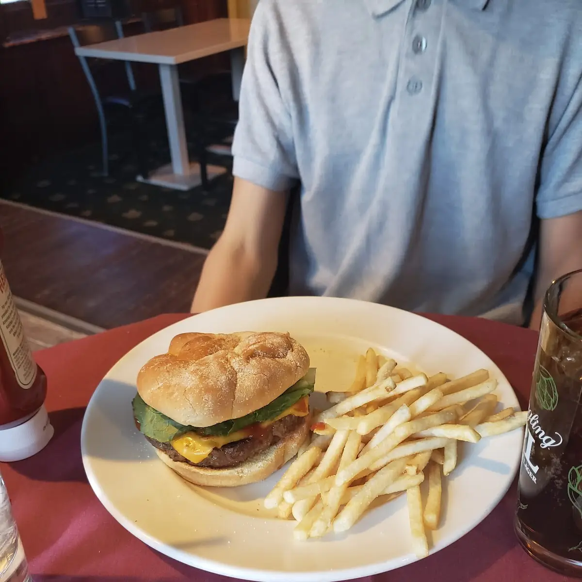 Pub Burger Special