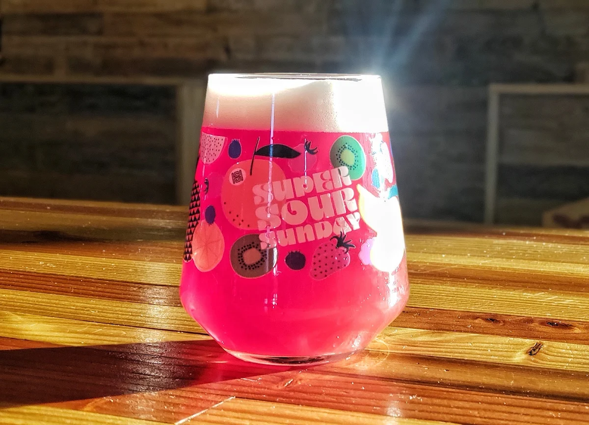 Jam Session Raspberry Sour Growler Refill