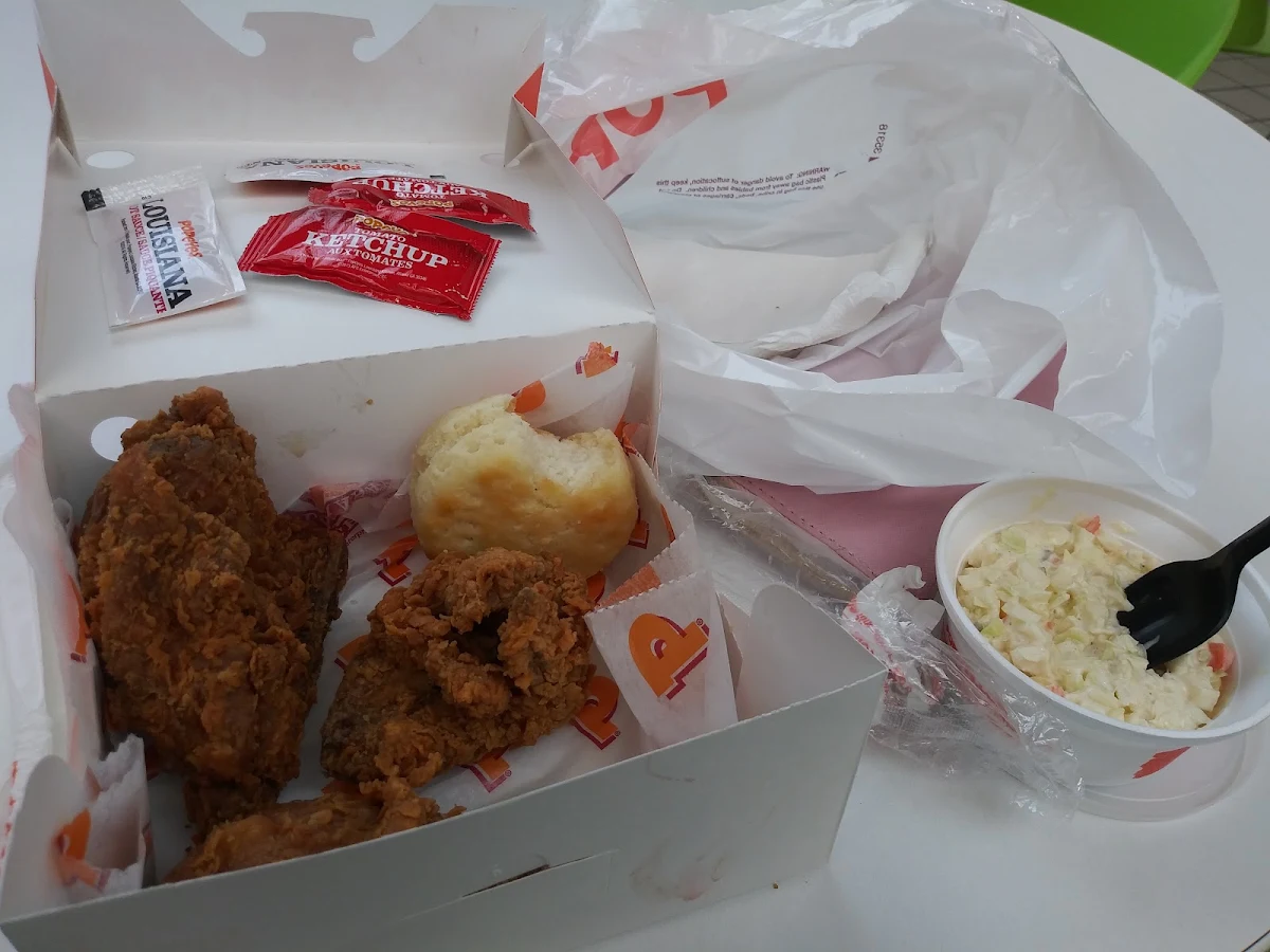 Fried Spicy Chicken Coleslaw Buttery Biscuits Cool Drink, Popeyes Louisiana Kitchen