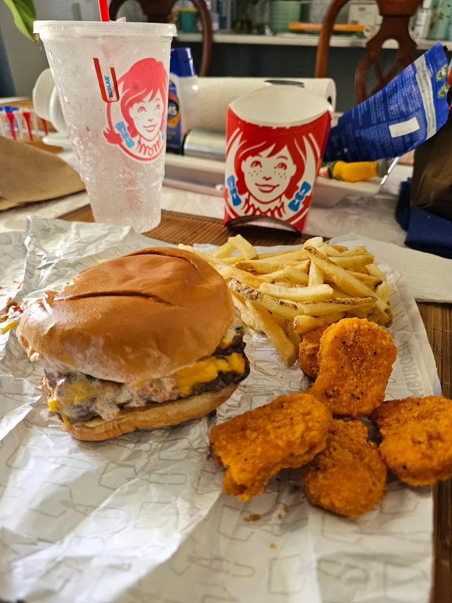 Dave's Double Cheeseburger Combo
