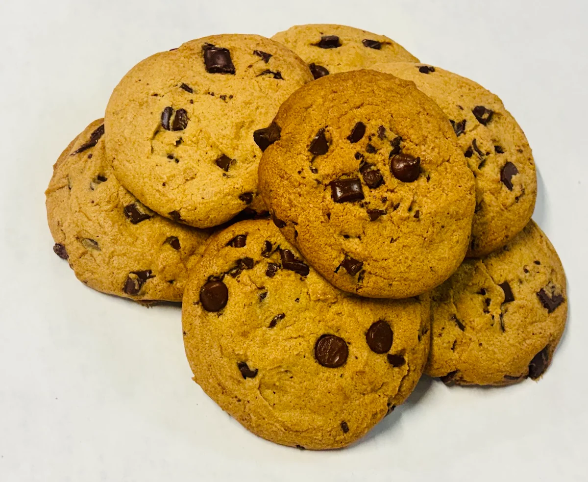 Chocolate Chip Cookie