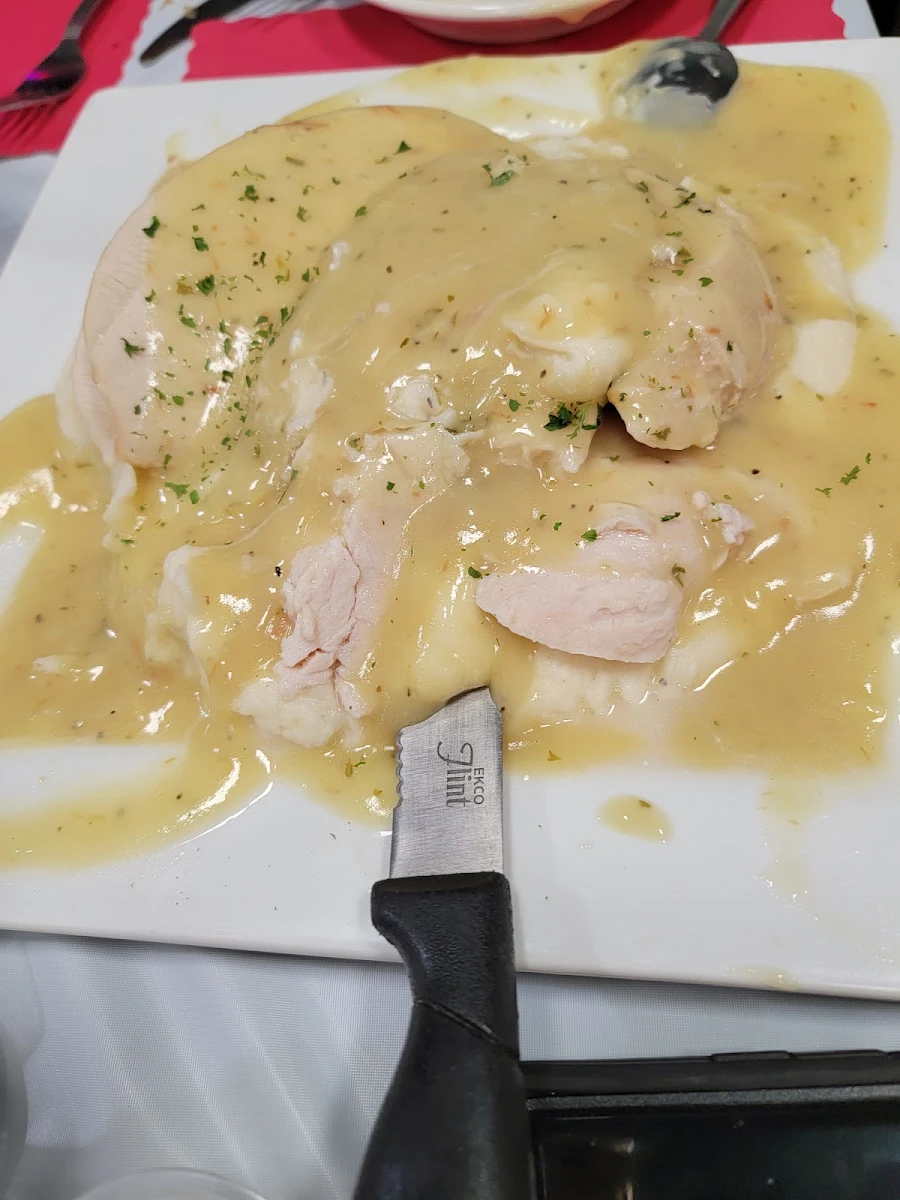 Turkey with Mashed Potatoes and Gravy