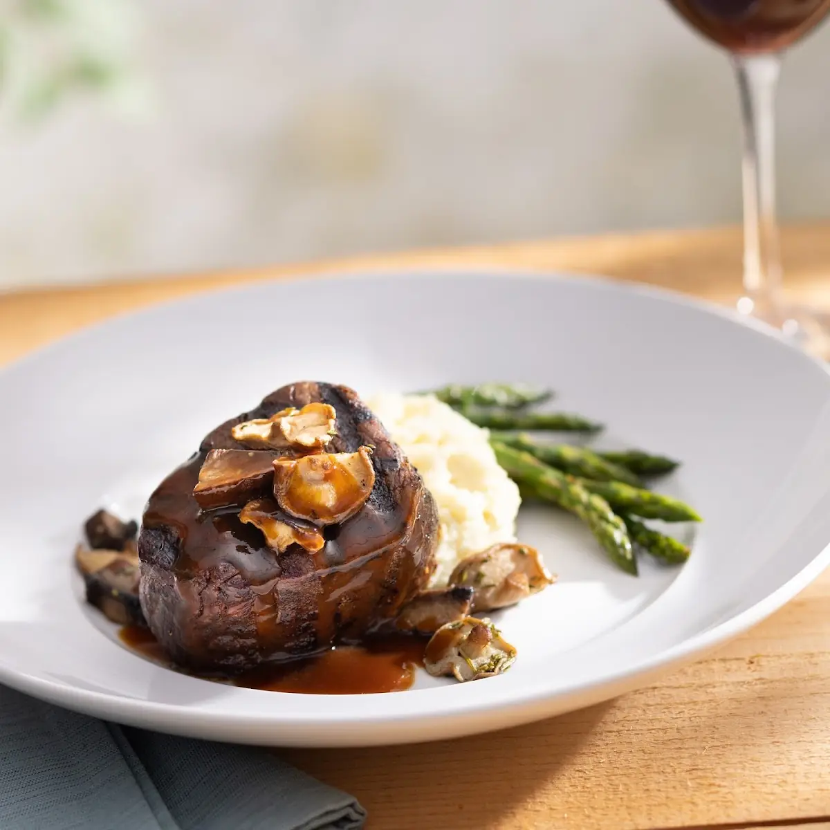 Wood-Grilled Filet Mignon