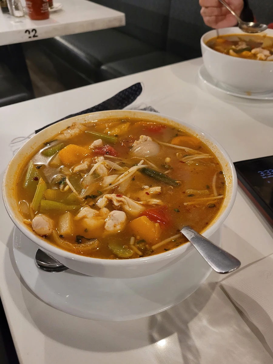 Tom Yum Soup, Red Pepper Restaurant