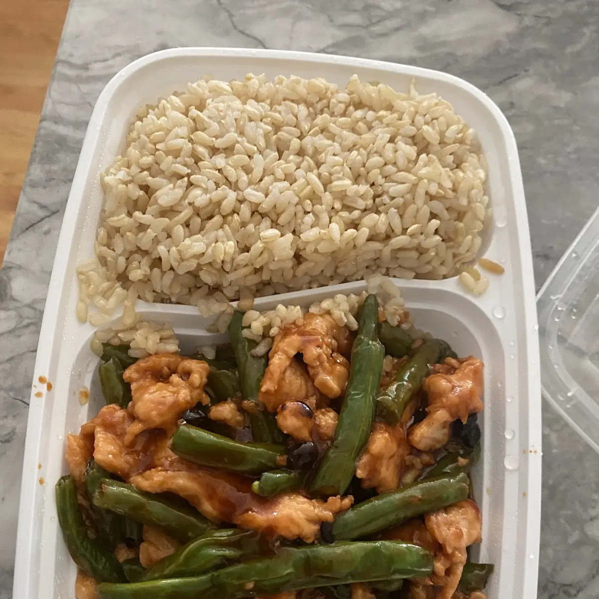 Chicken with Garlic Sauce