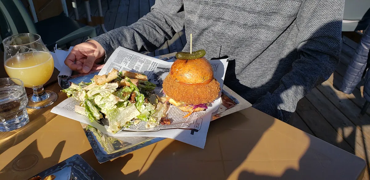 Burger Au Pain Doré