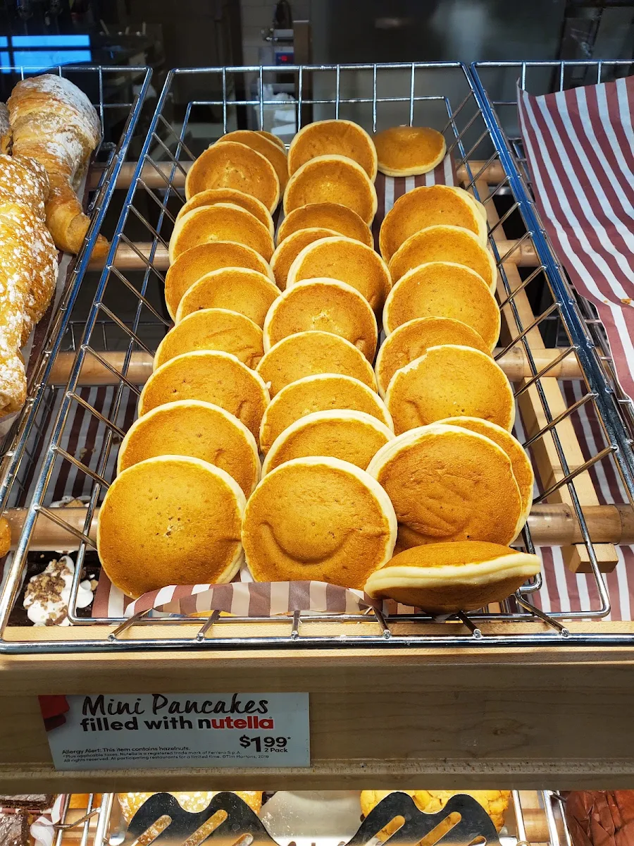 Mini Pancakes Filled with Nutella