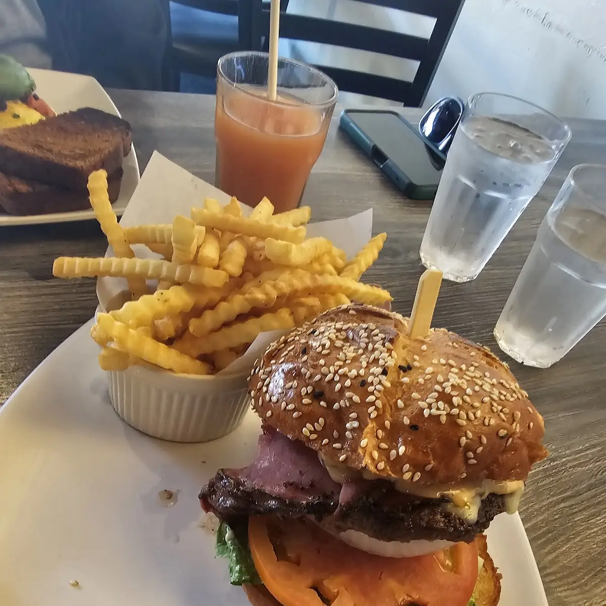 Manny's Burger