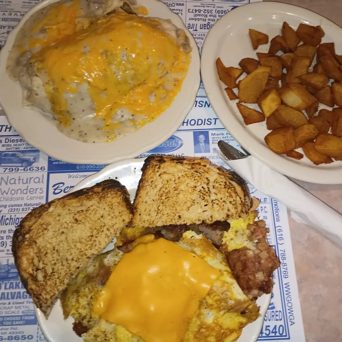 2 Egg Omelette with Sausage Links and Corn Beef Hash