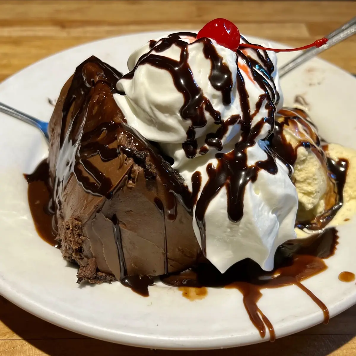 Hot Fudge Cake Sundae