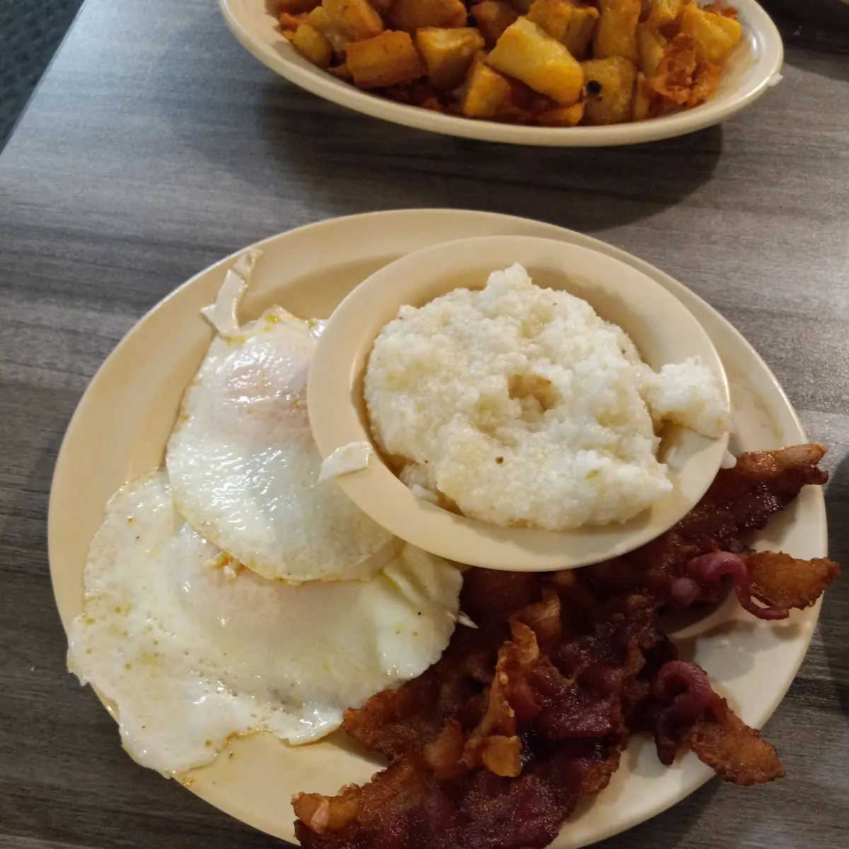 Bacon Eggs Grits