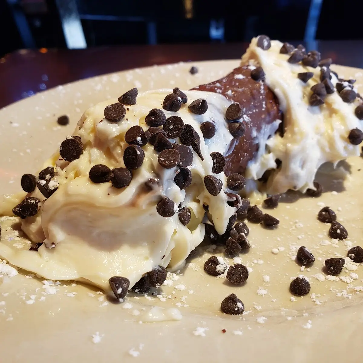 Chocolate Dipped Cannoli