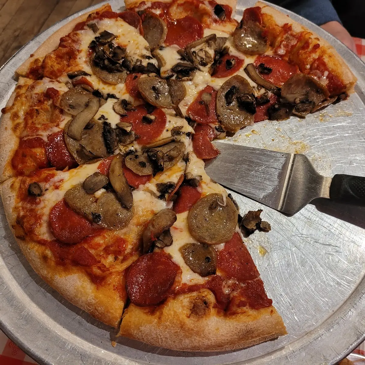 Pepperoni Pizza with Mushrooms