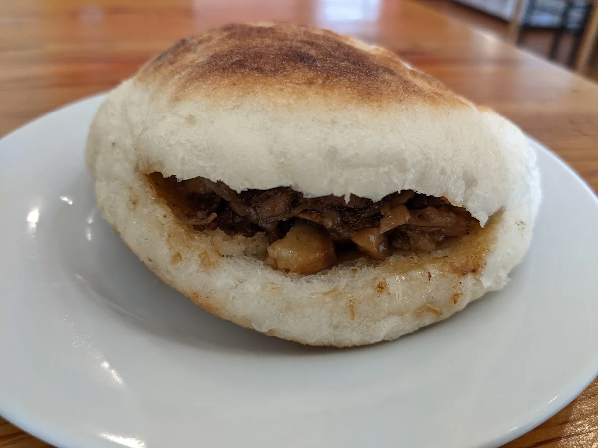 Chinese Burger, Tian Tian