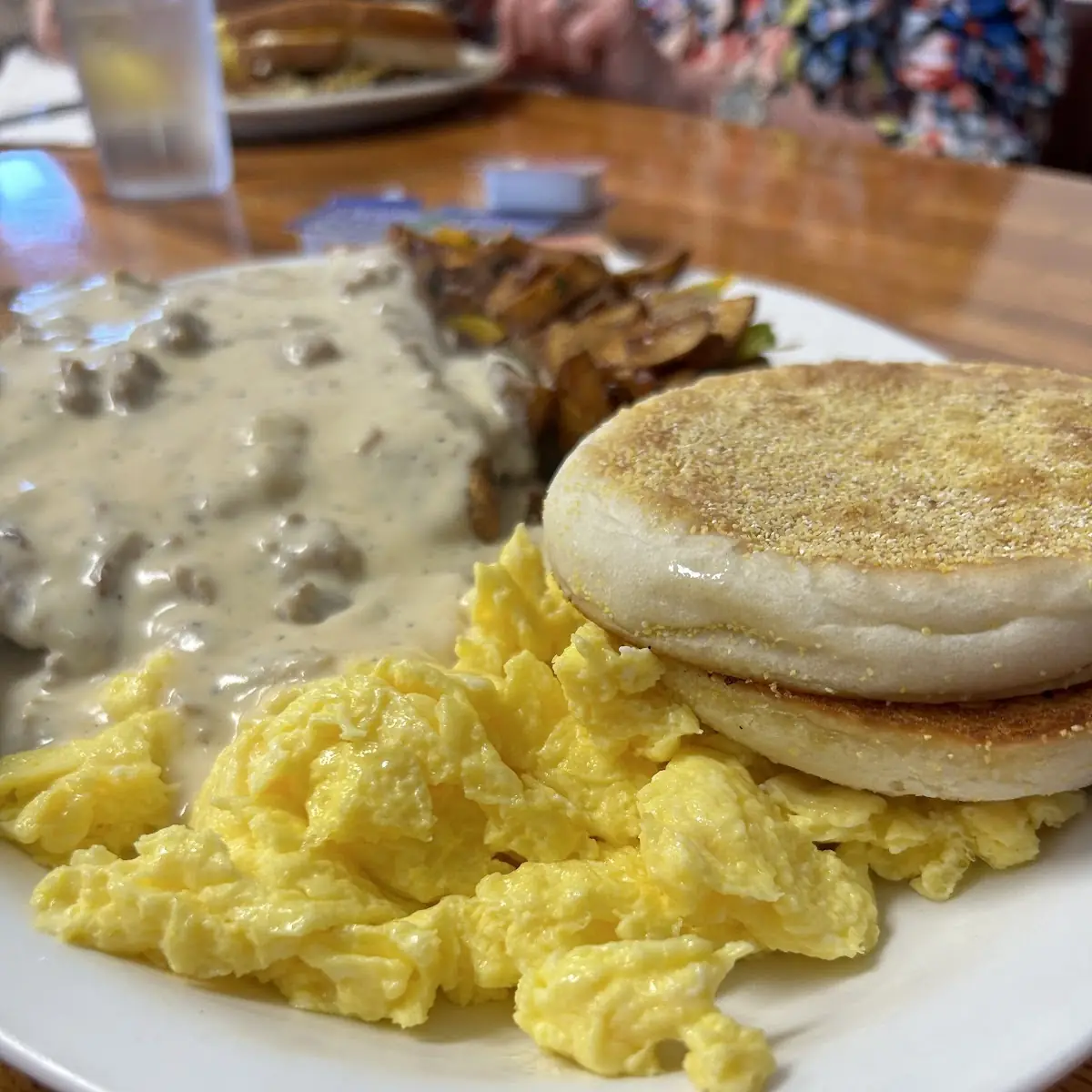 Biscuits and Gravy Meal