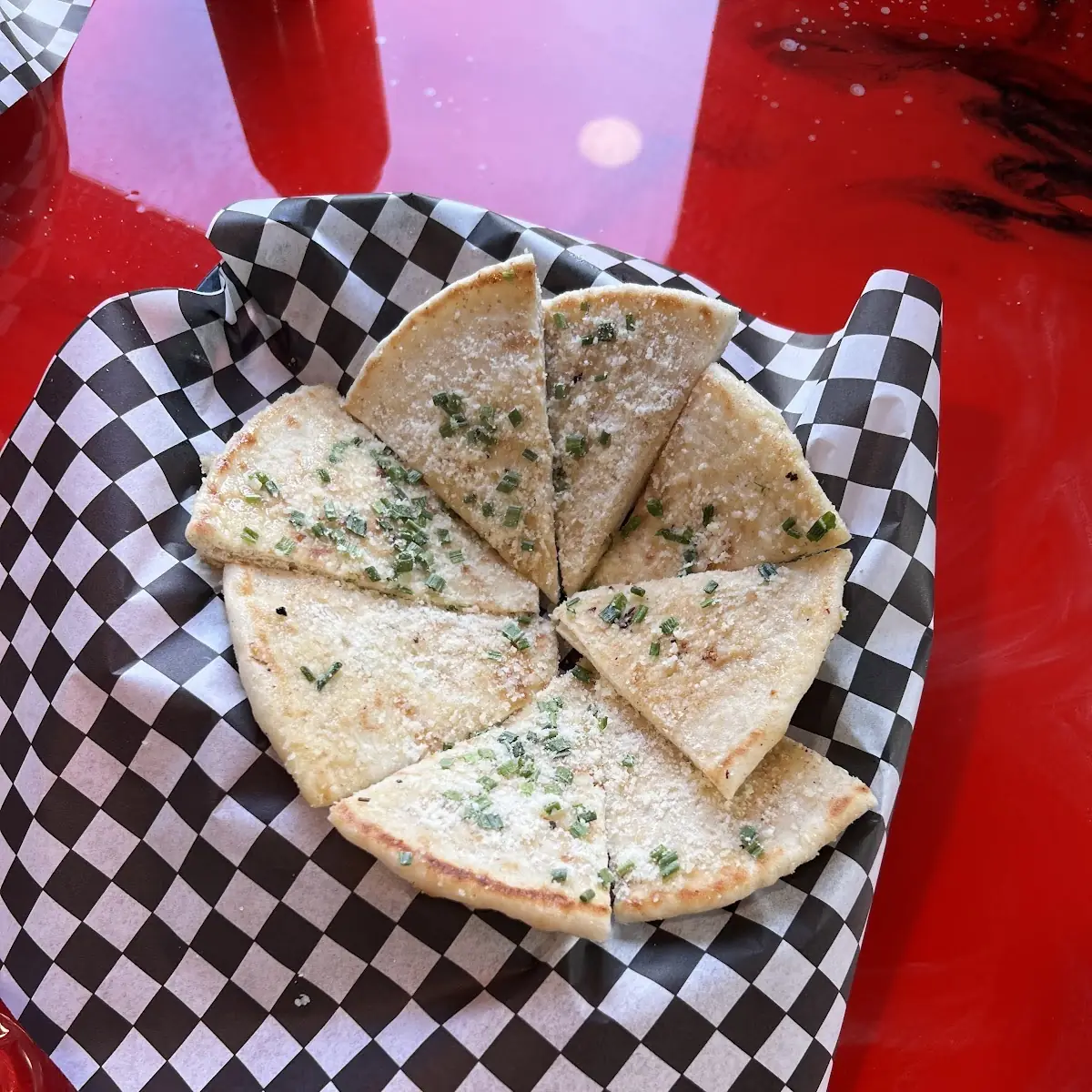 Grilled Garlic Pita Bread