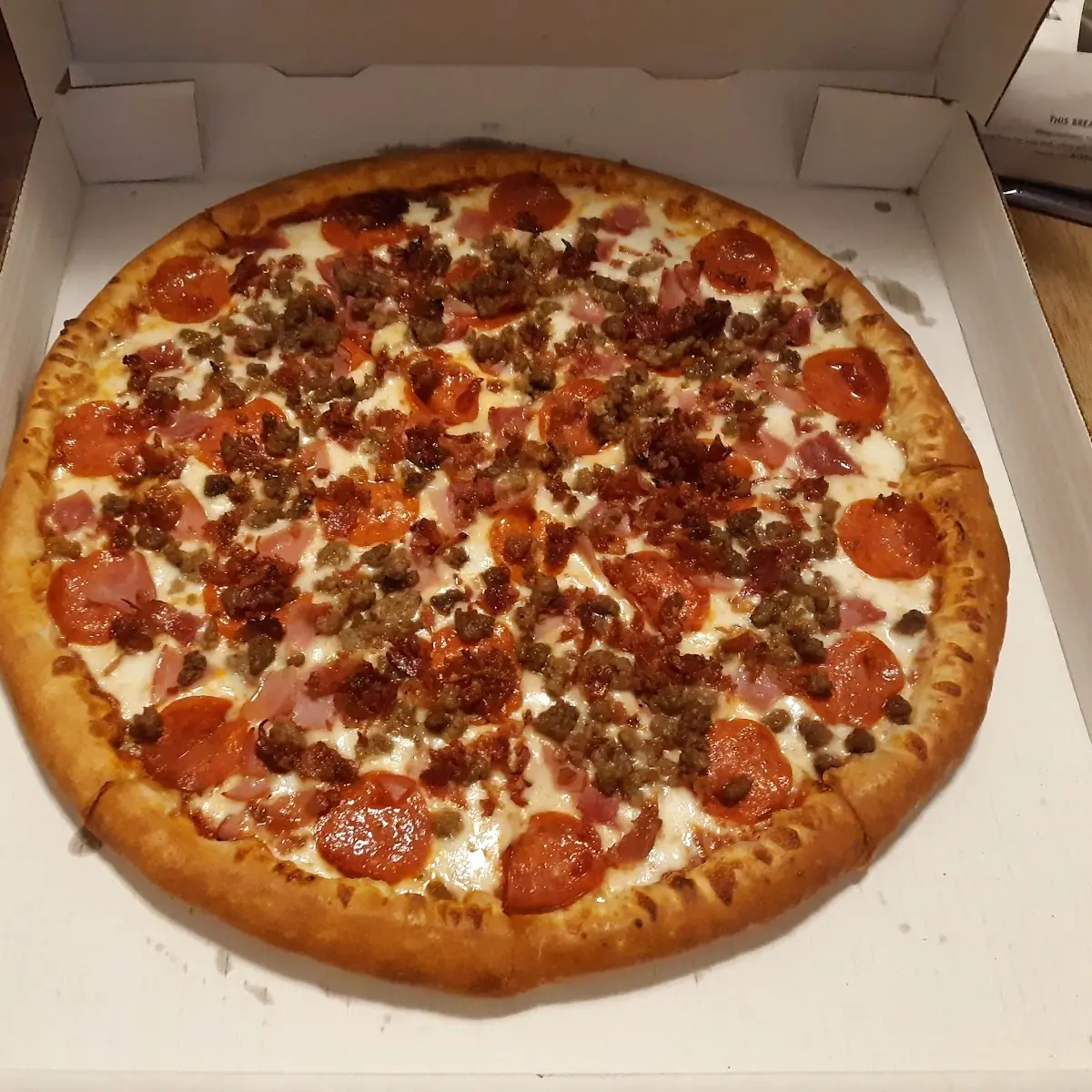 Meatlovers Pizza