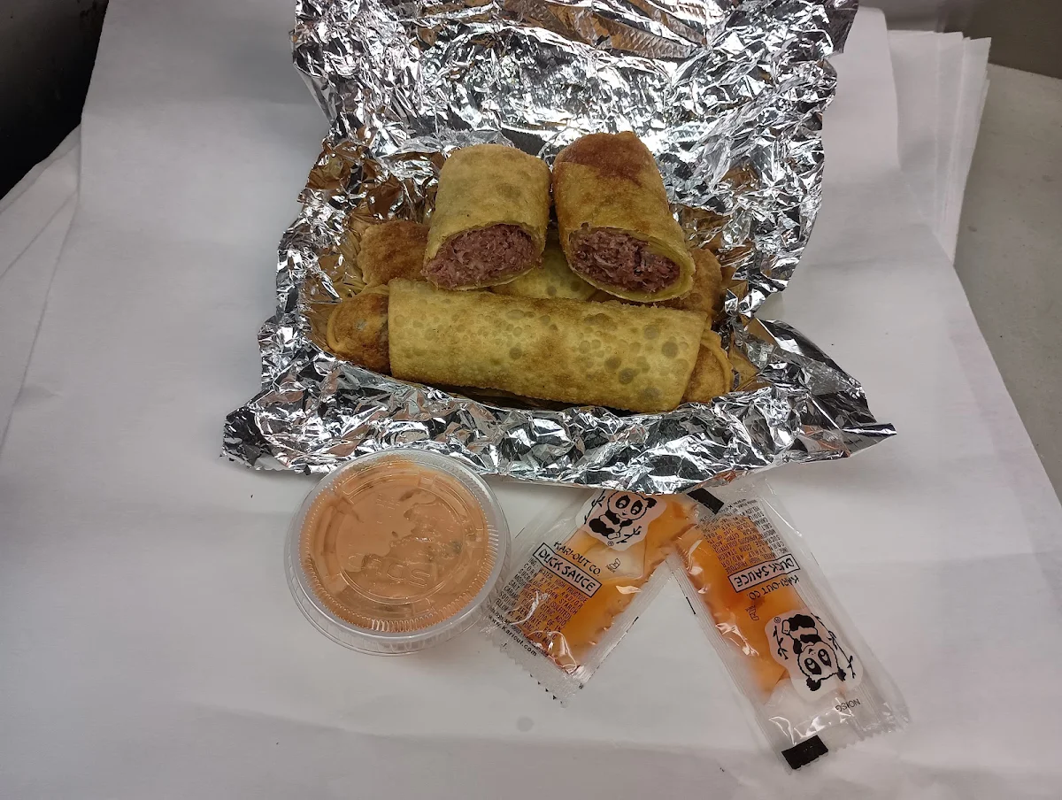 Corned Beef Egg Roll