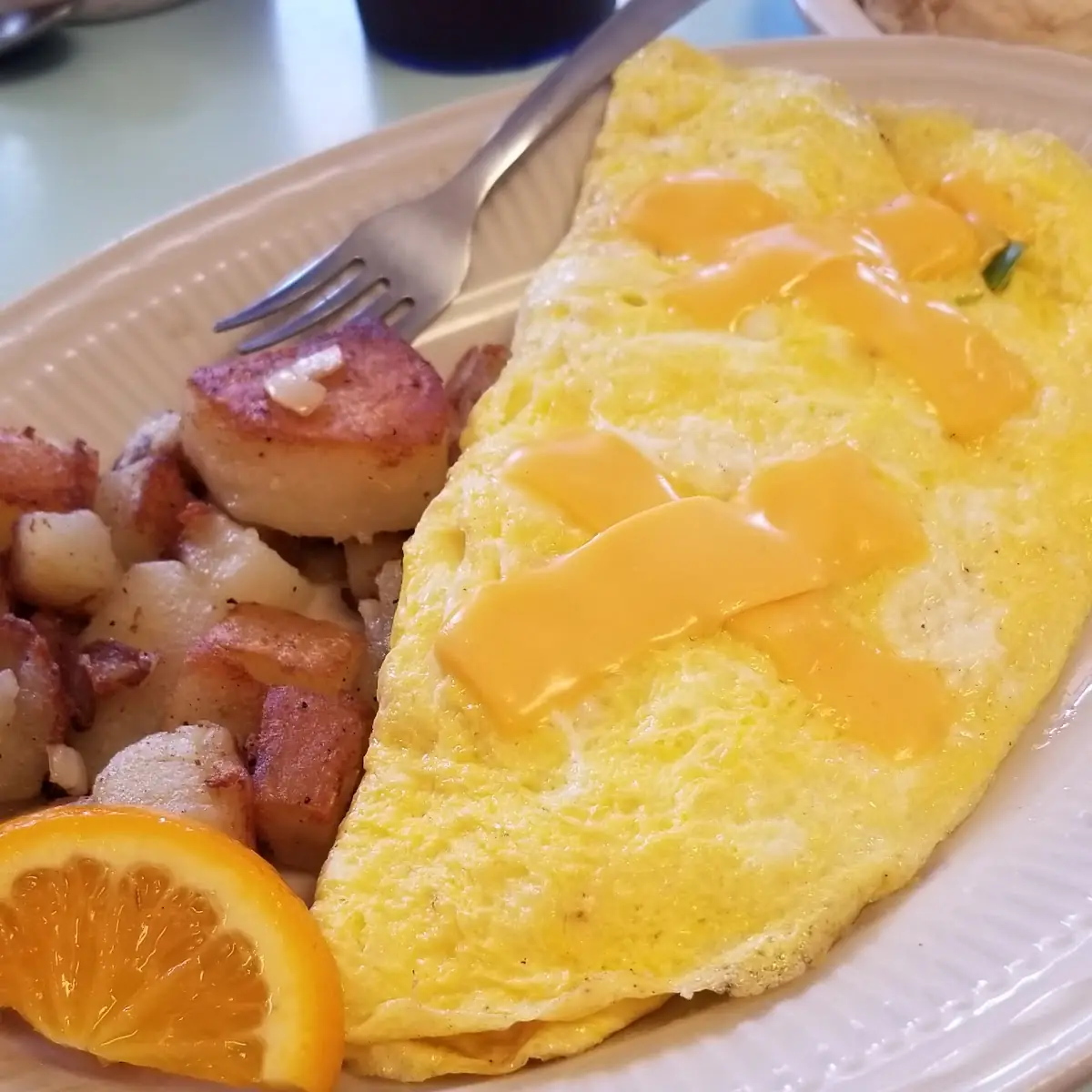 Veggie Omelette with Fried Potatoes