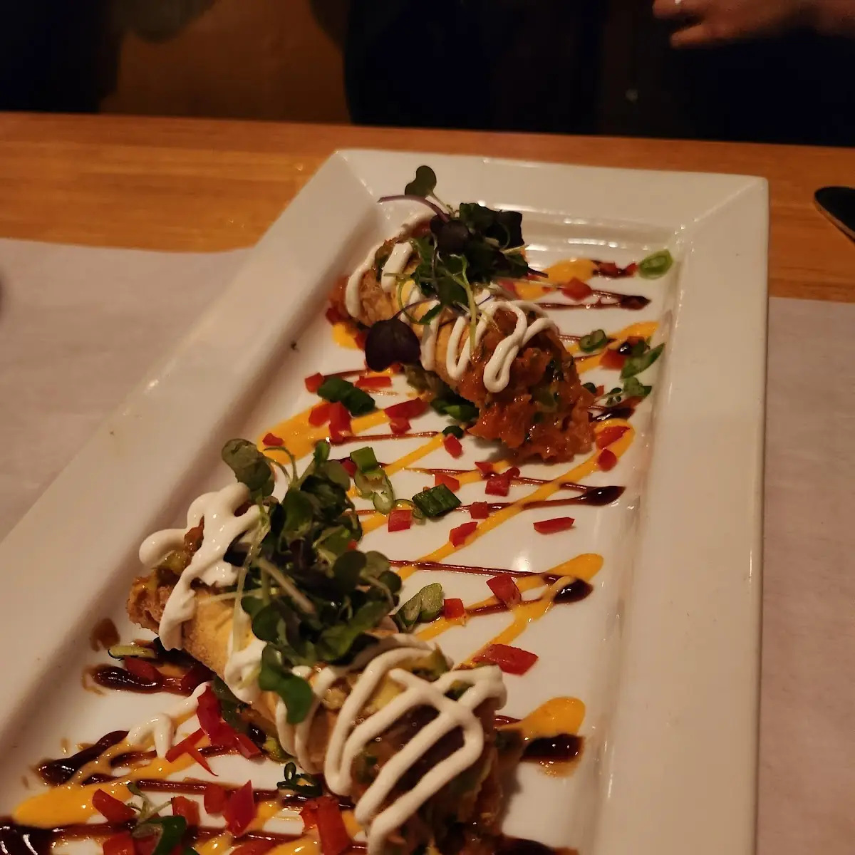Spicy Tuna Cannolis