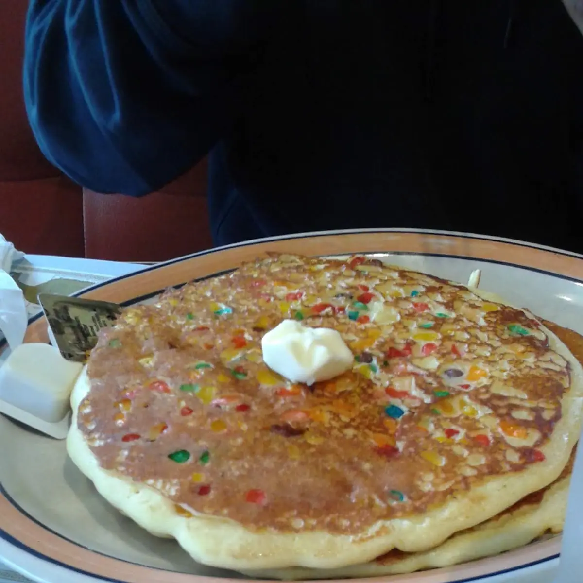 Fruity Pebbles Pancakes