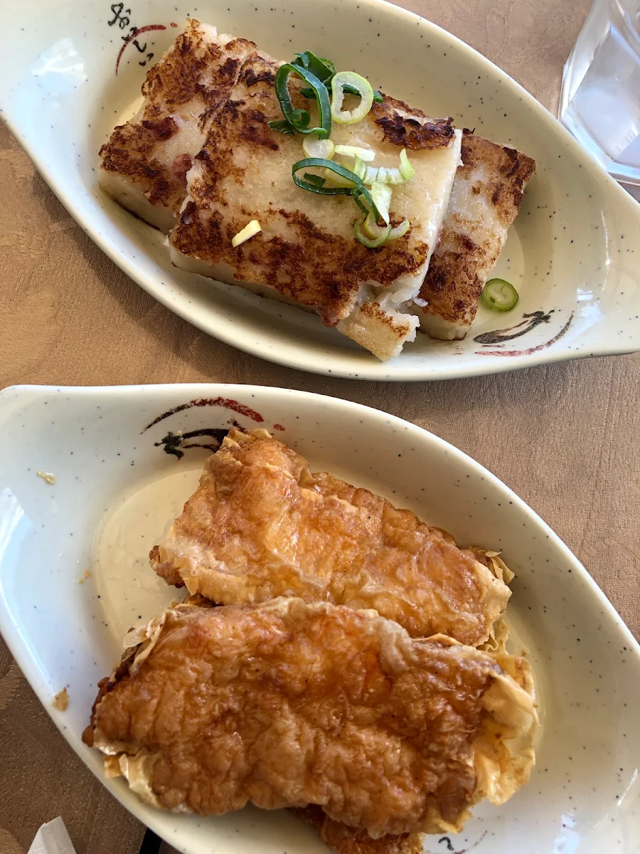 Fried Prawn in Bean Curd Skin, 德記茶居 Dim Sum Delight