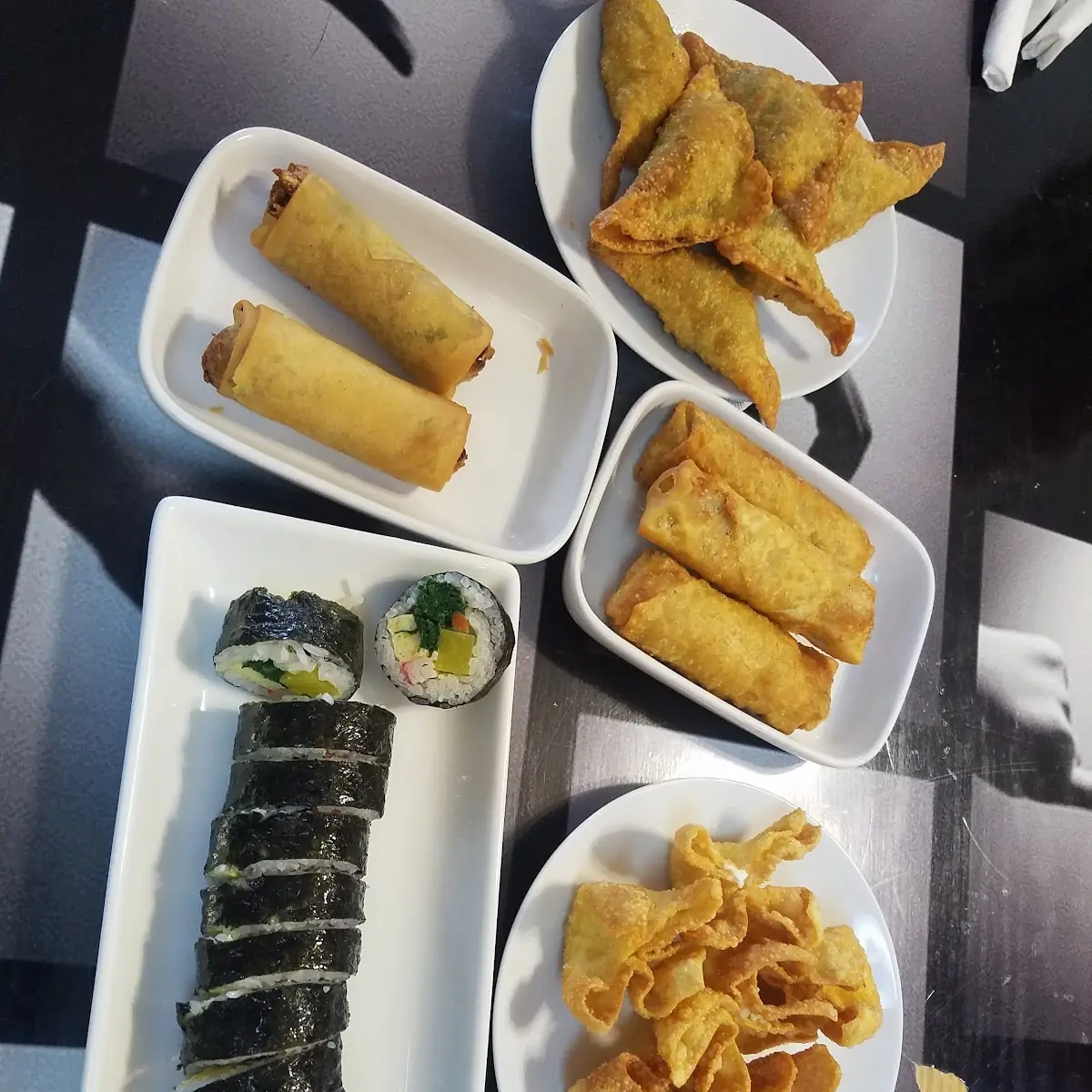 Egg Rolls Spring Rolls