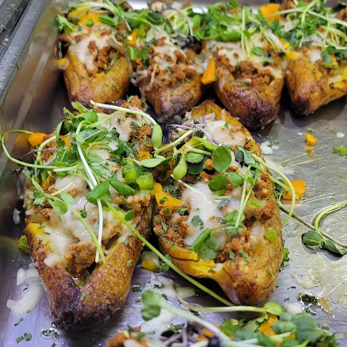 Canoa De Platano Maduro Rellena